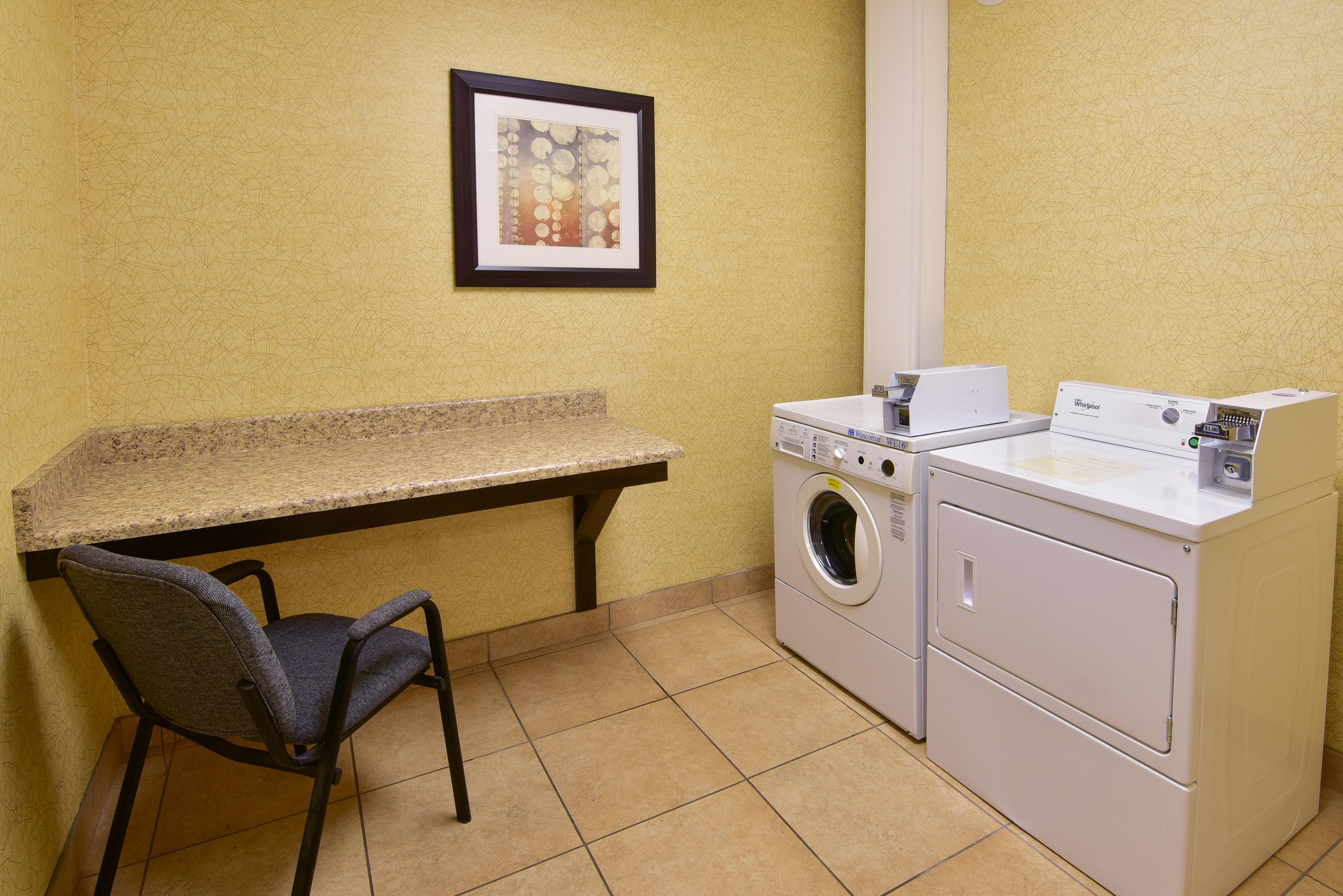 Holiday Inn Express Hotel & Suites Wauseon By Ihg Esterno foto